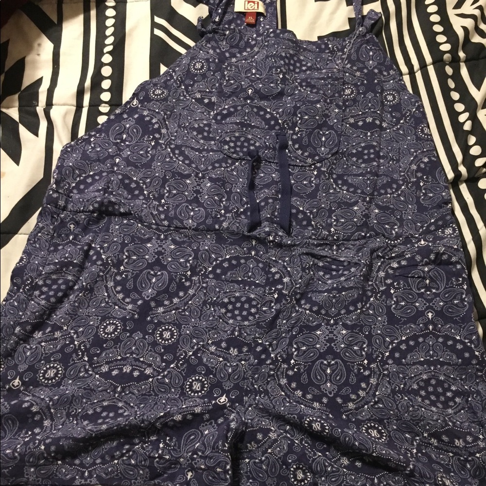 Lei paisley print romper/overall